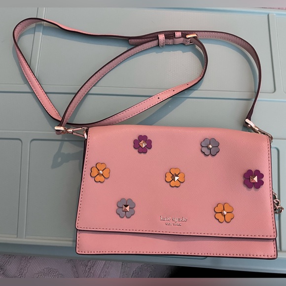 Kate Spade Cameron Spade Flower Appliqué Convertible Crossbody - Picture 5 of 8